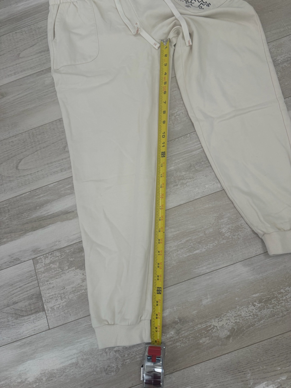 Keith Haring LOVE Cream Sweatshirt Jogger Set M EUC Lounge Co-Ord - Picture 10 of 10